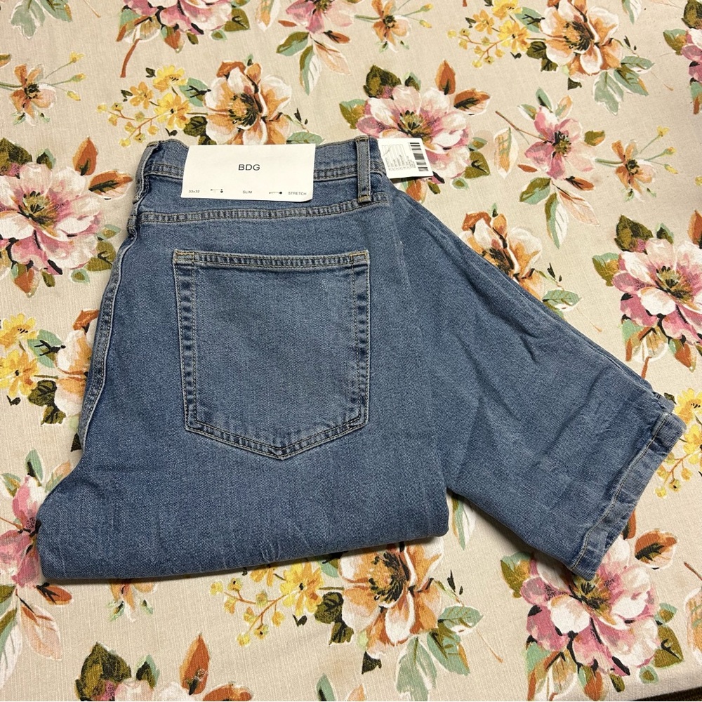 NWT! BDG Slim Stretch Jeans Size 32